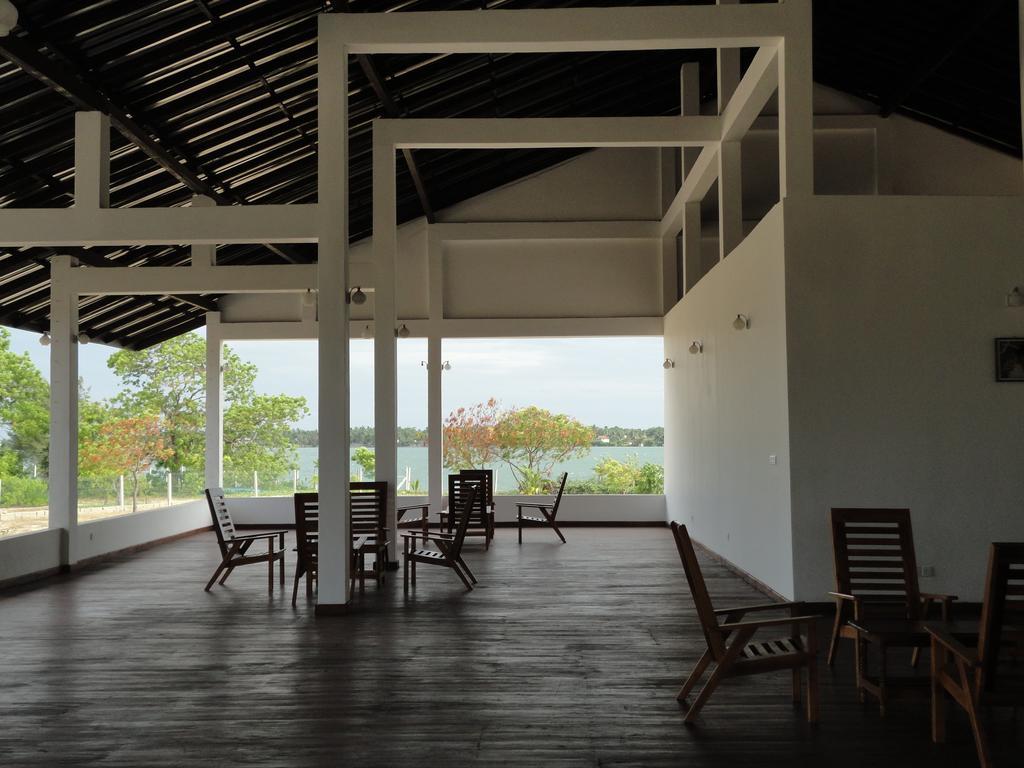 Naaval - Neithal Batticaloa Hotel Exterior photo