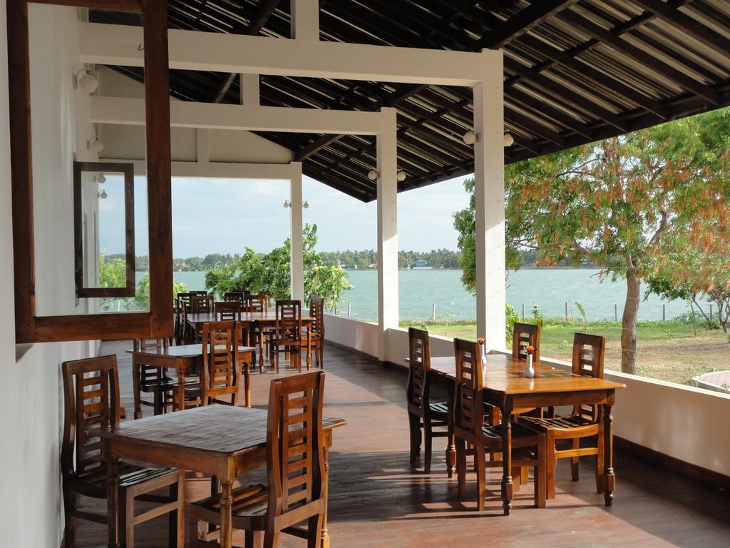 Naaval - Neithal Batticaloa Hotel Exterior photo