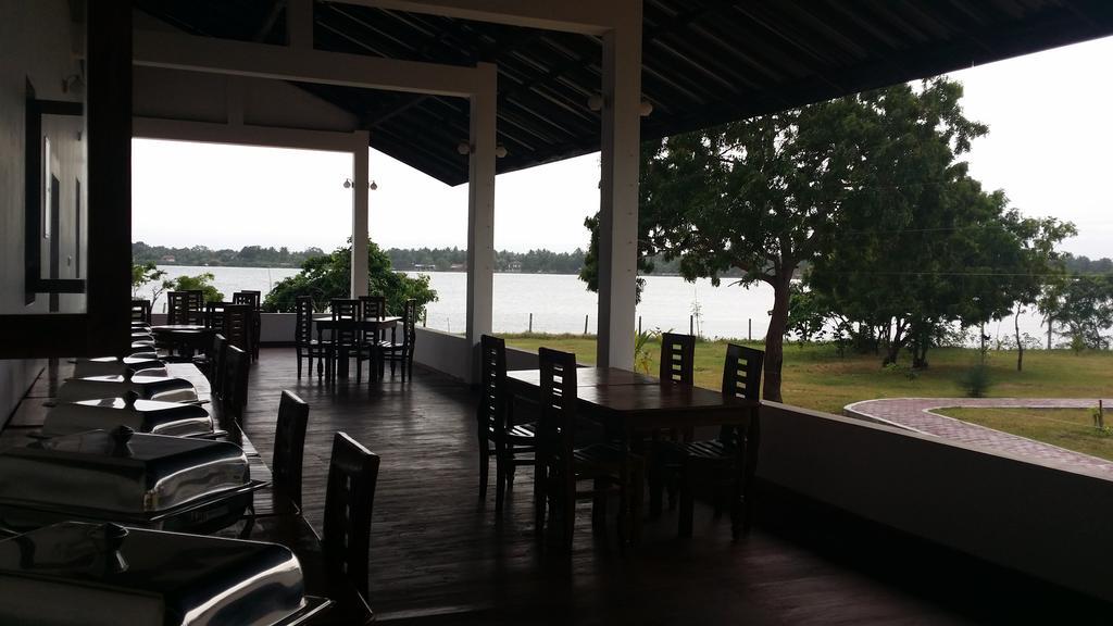 Naaval - Neithal Batticaloa Hotel Exterior photo